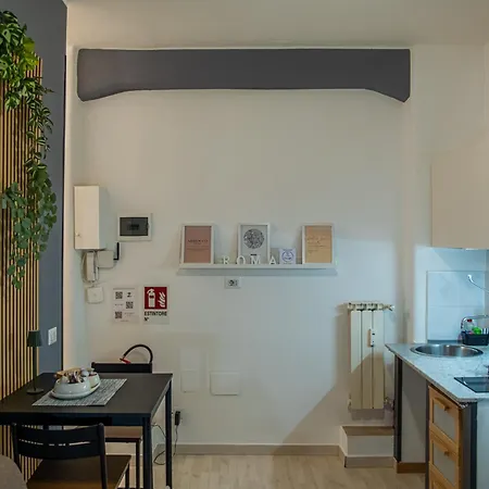 Trastevere House-suite Elegante Nel Centro Storico Roma