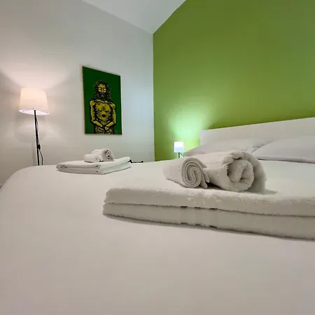 Trastevere House-suite Elegante Nel Centro Storico Appartement